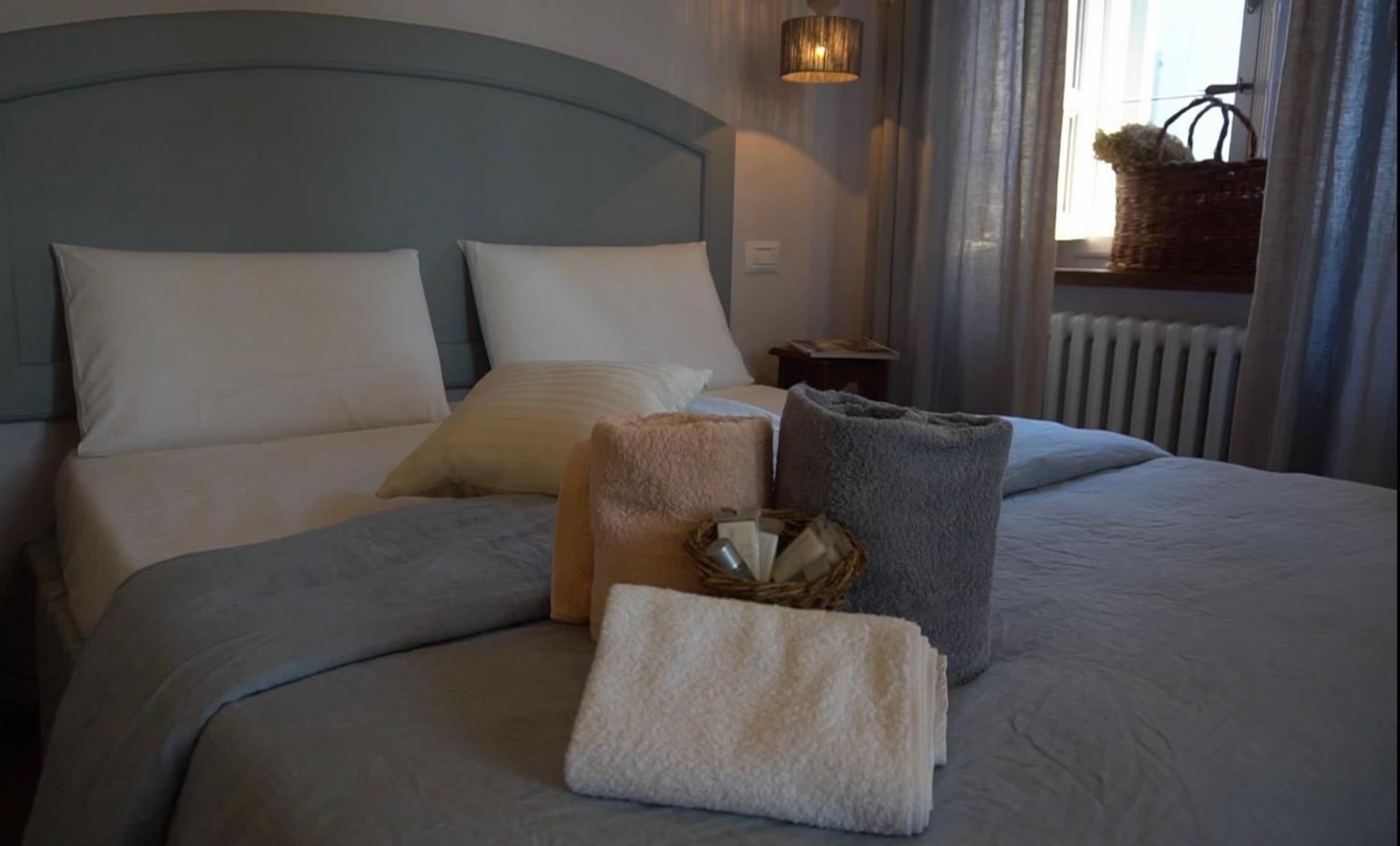Oberdan Ospitalita' Bed & Breakfast โตดี ภายนอก รูปภาพ