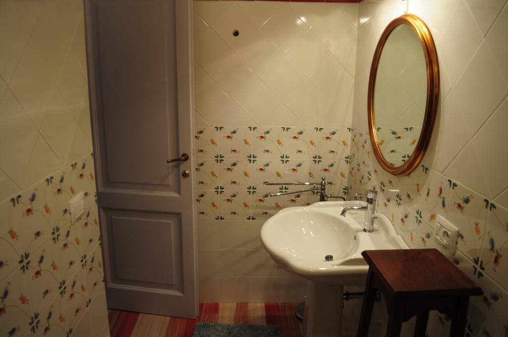 Oberdan Ospitalita' Bed & Breakfast โตดี ภายนอก รูปภาพ