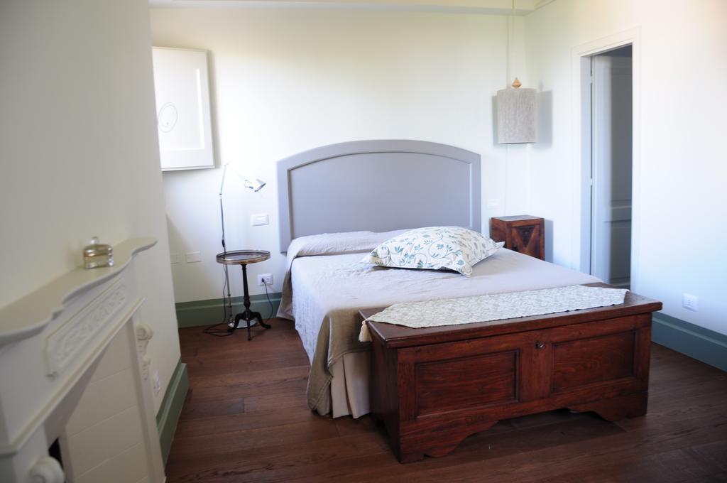 Oberdan Ospitalita' Bed & Breakfast โตดี ภายนอก รูปภาพ